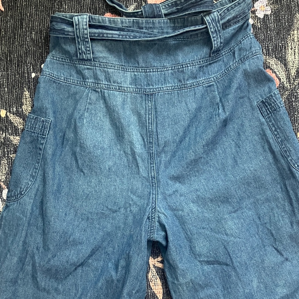 American Eagle high waist wide leg belted lightweight denim jeans 6 - Picture 6 of 13